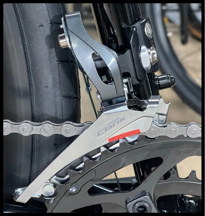 Giant Contend AR 4 Medium Black 2022-5